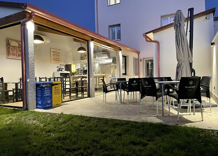 San Anton Hostel Melide